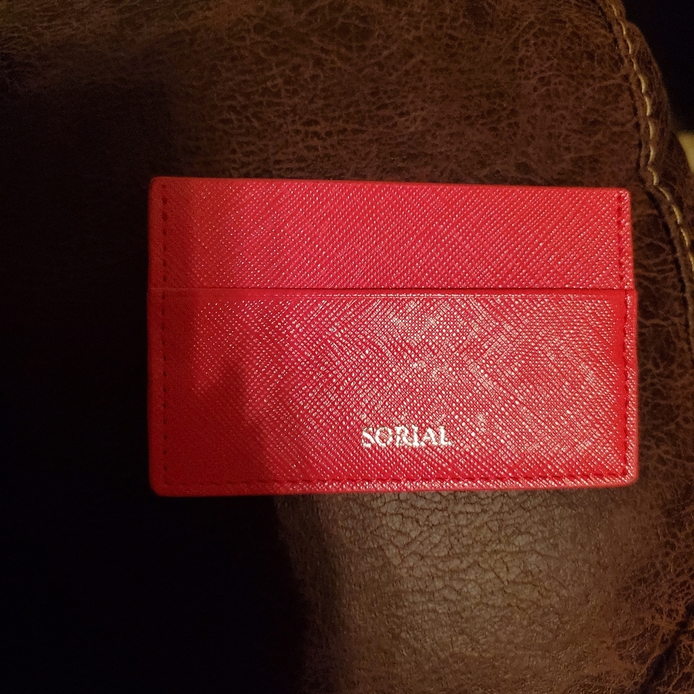 Sorial card holder